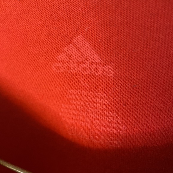 Large,Adidas vintage Chicago bulls t shirt. - Picture 4 of 4